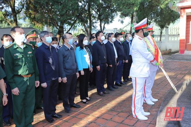 Tìm giải pháp, sớm khắc phục hạn chế, yếu kém, đưa Mường Lát phát triển nhanh hơn, mạnh hơn, nhanh chóng thoát khỏi huyện nghèo