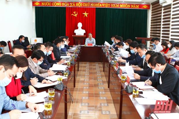 Phó Chủ tịch UBND tỉnh Lê Đức Giang kiểm tra, giải quyết một số kiến nghị trong phát triển kinh tế - xã hội ở huyện Bá Thước